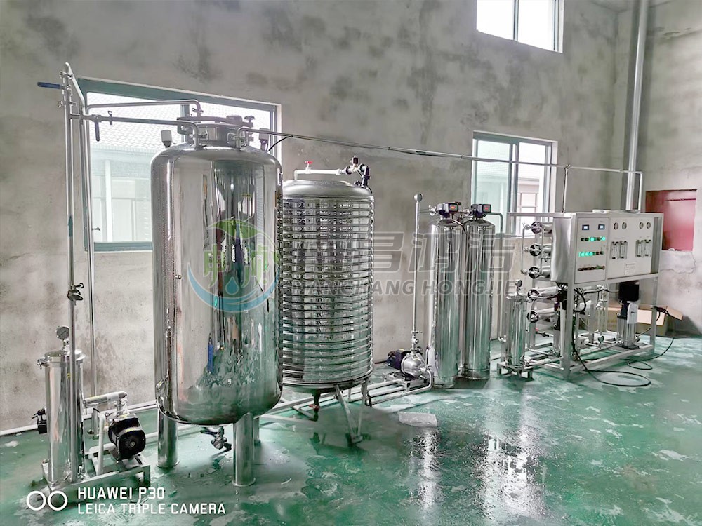 南昌卫材有限公司二期0.5吨二级反渗透纯化水设备